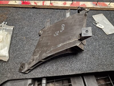 Nissan Qashqai J12 MK3 O/S Driver Right Side Fog Light Lamp Bracket 622526ua0a