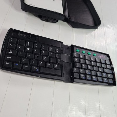 Retro Belkin Wireless Foldable Keyboard f8e464 Pda Ir Infrared Palm Os With Case