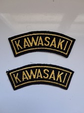 LOT DE 2 ECUSSONS KAWASAKI MOTO TISSU A COUDRE COMBINAISON NEUF Longeur 10cm