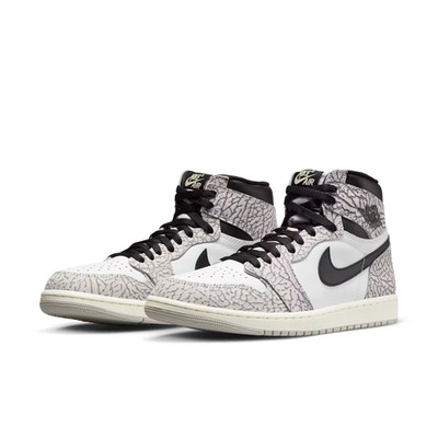 Nike Herrenschuhe Jordan 1 Retro High OG Cement DZ5485-052 Sneakers Grau 52,5