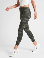Athleta Camo Contender 7/8 Tight Leggings Womens Medium