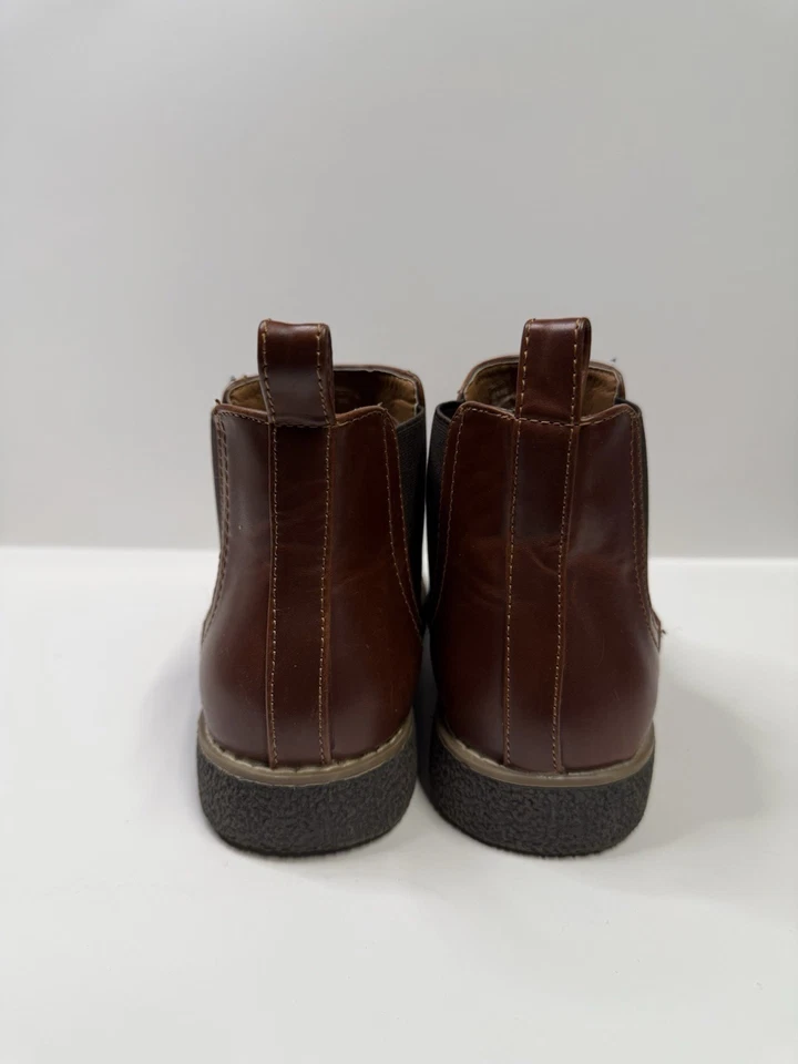 Bota Deer Stags Zane para niños jóvenes TALLA 6M Redwood/Marrón oscuro sin cordones de cuero Foto 3 de 4