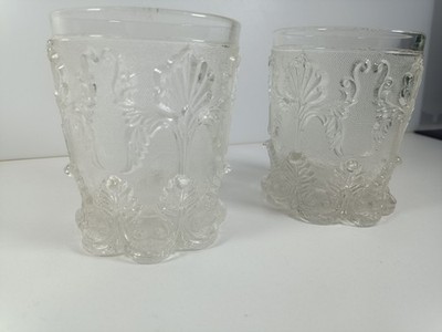 2 x antike französische Cristalleries de Saint Louis Gotik Revival Kelch/Vase um 1840