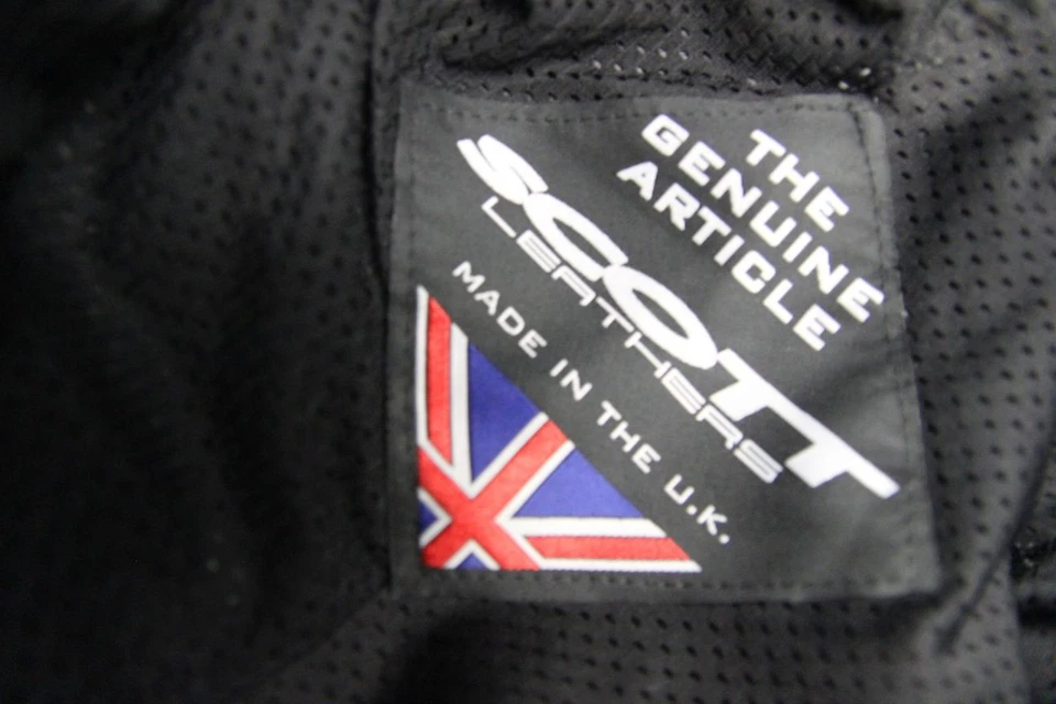 BRITISH MADE SCOTT LEATHERS BIKER TROUSERS + HIP & KNEE ARMOUR WAIST 36"/LEG 29" - Image 4 of 4