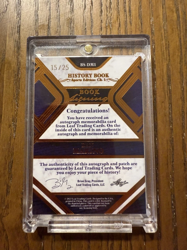 Parche automático de folleto de historia de hoja Dan Marino 15/25 2023 Foto 2 de 3