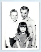 Old Vintage Photo BOYS GIRL SIBLINGS FORMAL PORTRAIT ANTIQUE PICTURE