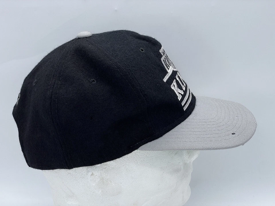 Vintage Starter NHL LA Kings Black/Silver Snapback Adjustable Hat Cap 100% Wool - Image 4 of 4
