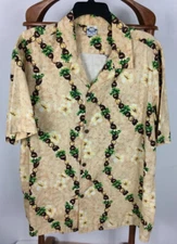 Island Wear Mens Vintage Aloha Hawaiian Shirt Size XL Made in Hawaii USA Floral