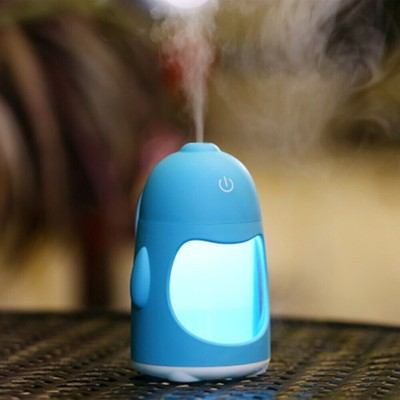 Penguin USB Car Humidifier   400ml Ultrasonic Diffuser & Night Light