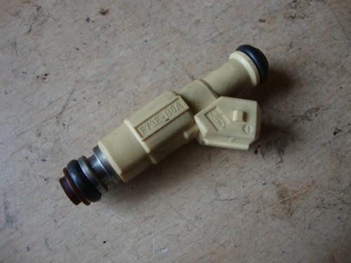Ford  Cougar 2,5  125kW 1998 Einspritzdüse Einspritzventil 0280155771 F73E-B5A