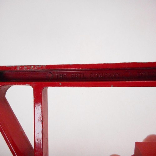 Ertl Oldtimer Grubber Anhänger Farm Implement Bodenfräse rot Made in USA 12,5" lang - Bild 7 von 9
