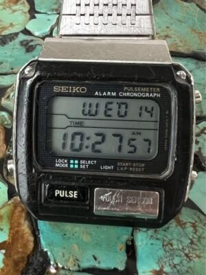 Seiko S229-5019 Chronograph Vintage Degital Quartz Mens Watch