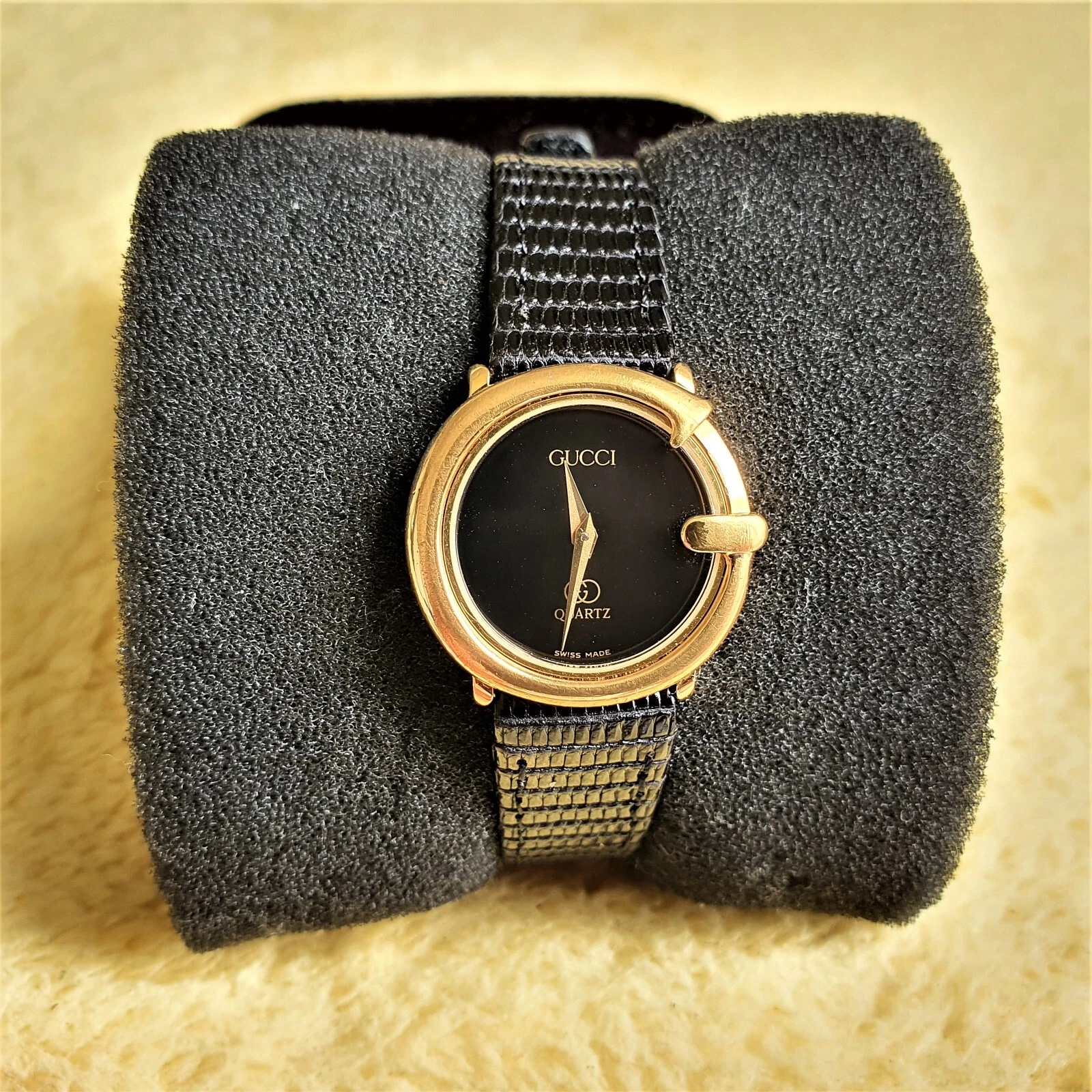 Montre femme Gucci 3600L 18 KGP G avec lunette sculptée   25 mm (NR195)