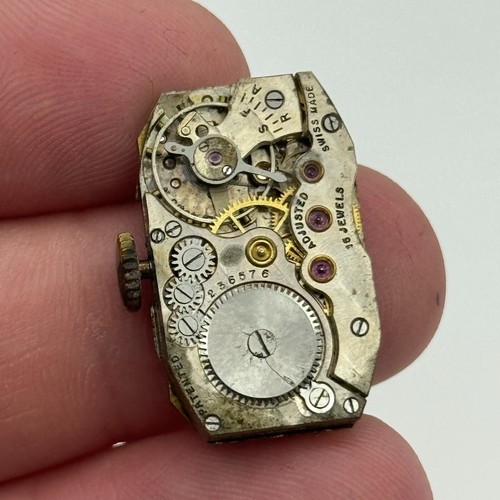 15.1mm Cyma Tavannes Ref 063 Balance Ok Swiss Watch Movement PARTS SPARES - Picture 7 of 19