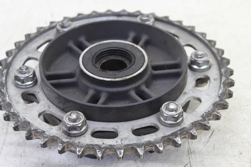 Honda CBR1000RR 2008 OEM piñón trasero A-34D Foto 3 de 4