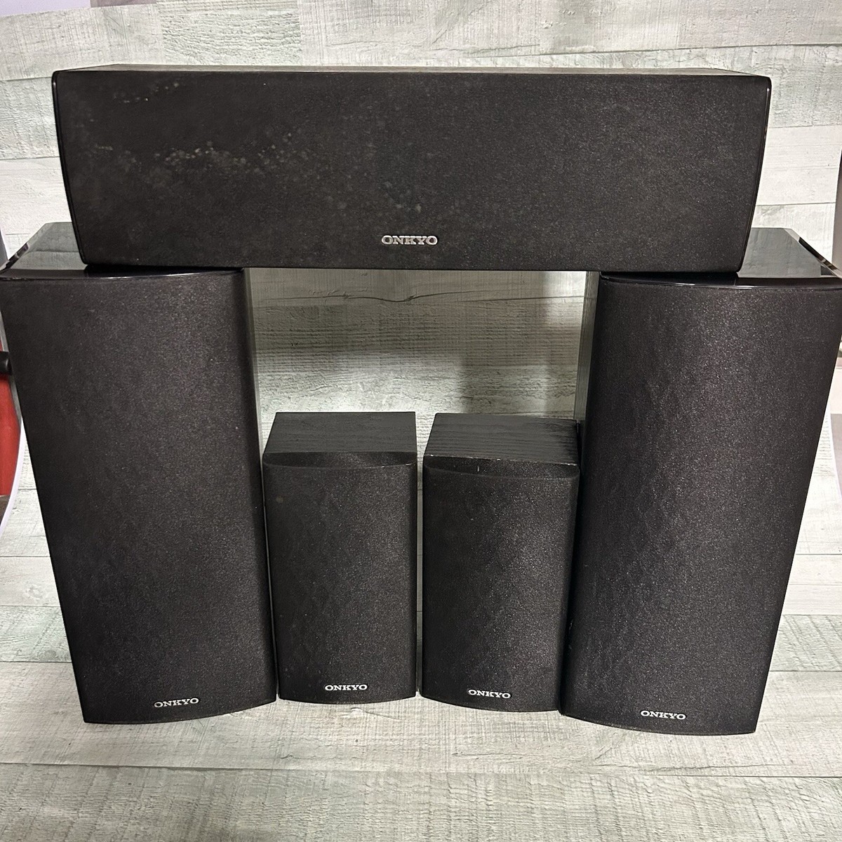 ONKYO Speaker Surround Sound System  (2)-SKF-580(1)SKR-580(1)-SKB-580(1)SKC-580