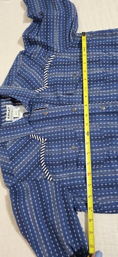 NUEVO CON ETIQUETAS Camisa Ariat Real Darling Chambray Dobby Peatl Snap Western Azul Talla M Rodeo - Imagen 9 de 9