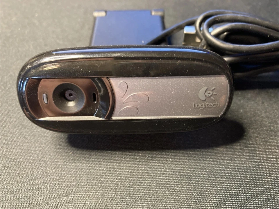 Logitech C170 Webcam with Microphone V-U0026 - Image 2 of 3