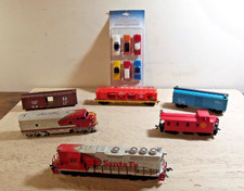 HO Lot of Working Santa Fe Loco, Dummy Loco, Car Carrier, Auto's  Parts Pieces