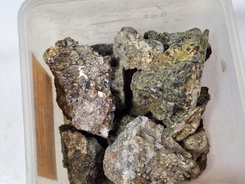 Sml CHALCOPYRITE AND PYRITE MINERAL CRYSTALS from Old Collection* Copper-colored - Picture 6 of 7