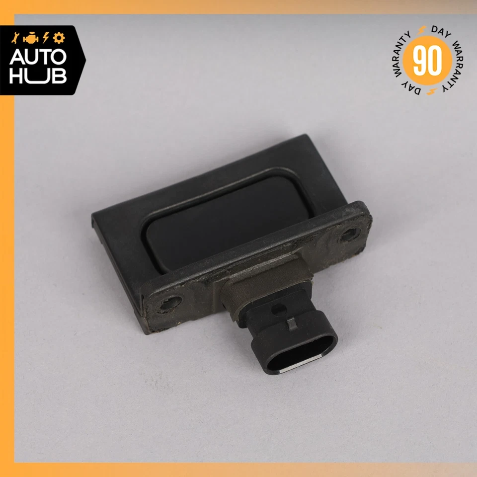 04-13 Cadillac XLR Front Right or Left Door Switch Button 10340311 OEM - Image 2 of 4