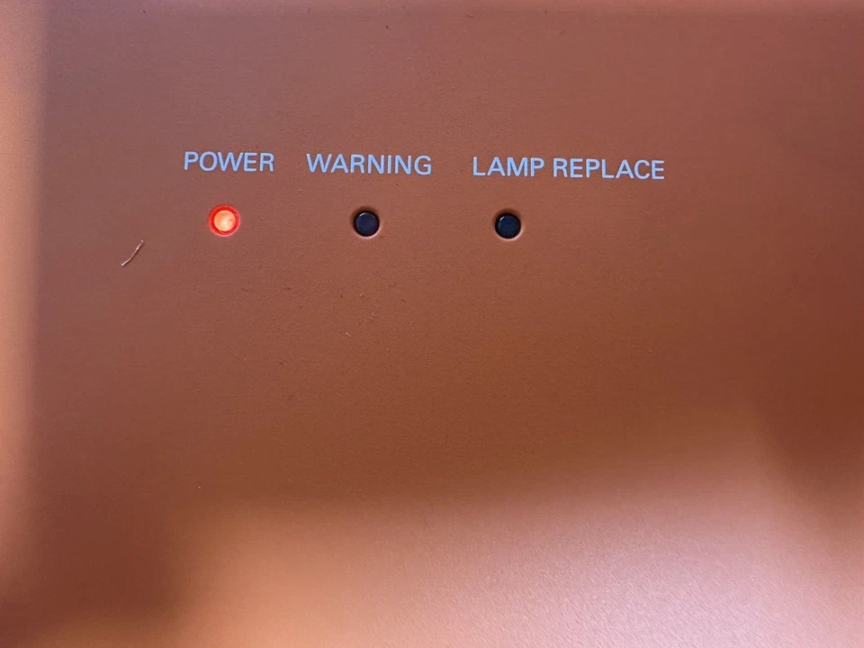 Promethean PRM-20A 2000 ANSI 1080i Short-Throw Multimedia LCD Projector UNTESTED - Image 2 of 4