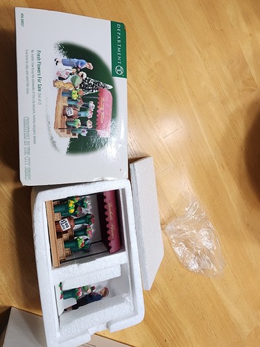 Department 56 Eleven Lords A-Leaping Dickens Christmas Accessories - 58413 - Picture 1 of 2