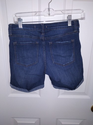 Klique B Size Women’s Denim Shorts Distressed Folded Hem SIZE 26 SIZE MEDIUM - Picture 3 of 7