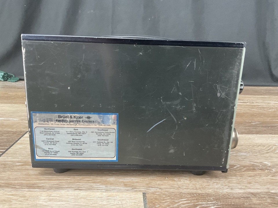 Bruel & Kjaer Microphone Power Supply Type 2804 Portable Audio