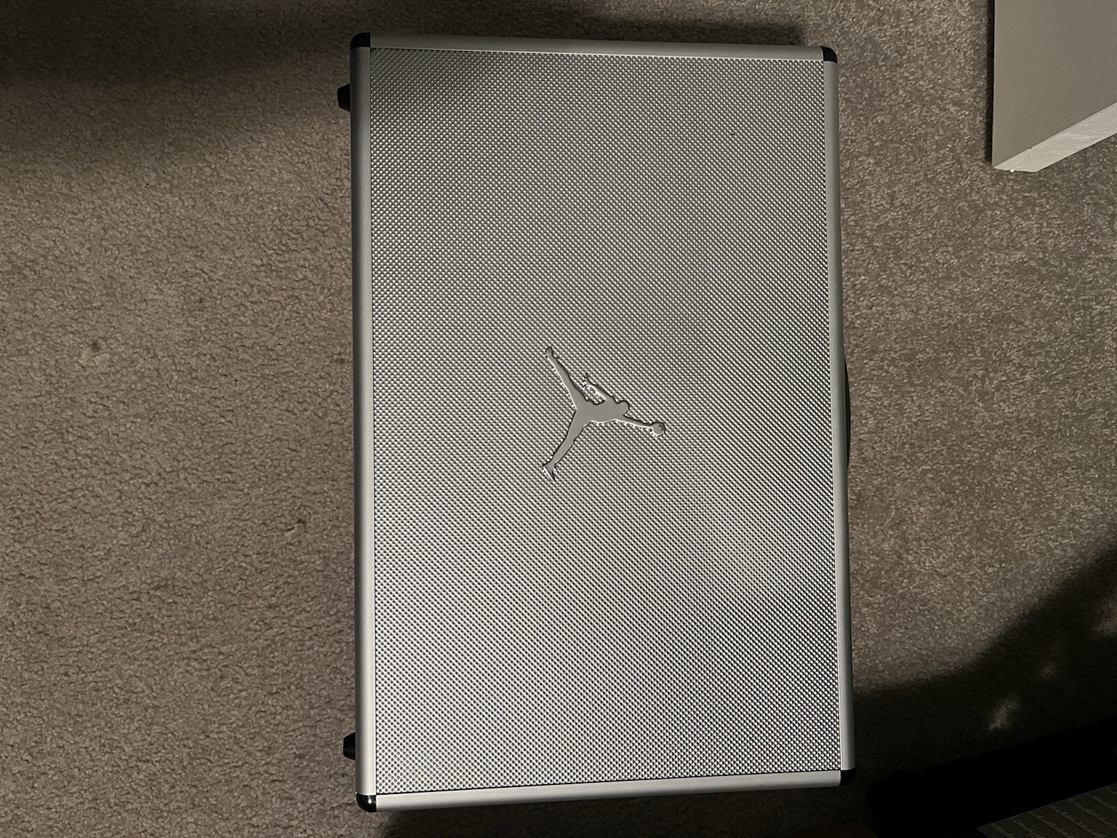 Picture 4 of 5
