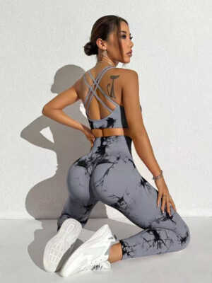 Blue Tie Dye Seamless Sports Set Women's Gym Clothes Workout Activewear High Elasticity Slim Fit Spaghetti Strap All Over Print Blue Tie Dye Seamless Sports Set Women's Gym Clothes Workout Activewear High Elasticity Slim Fit Spaghetti Strap All Over Print