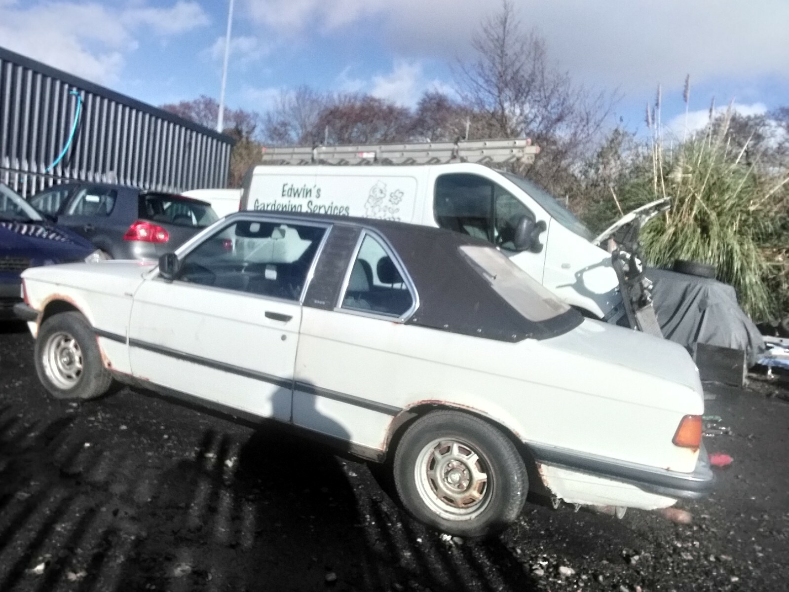 Image 21 - BMW-320-e21-baur