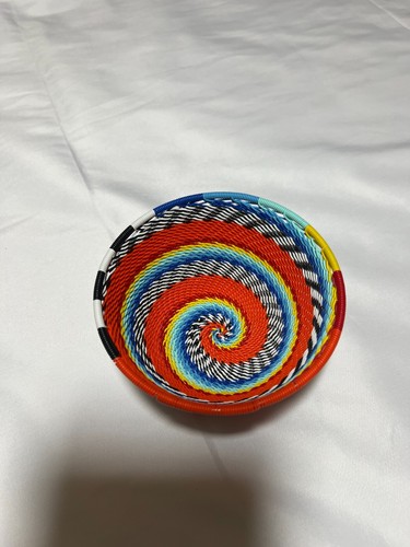 Small hand-weave South African wire basket 5" X 2.5" African Art Deco - Picture 10 of 10