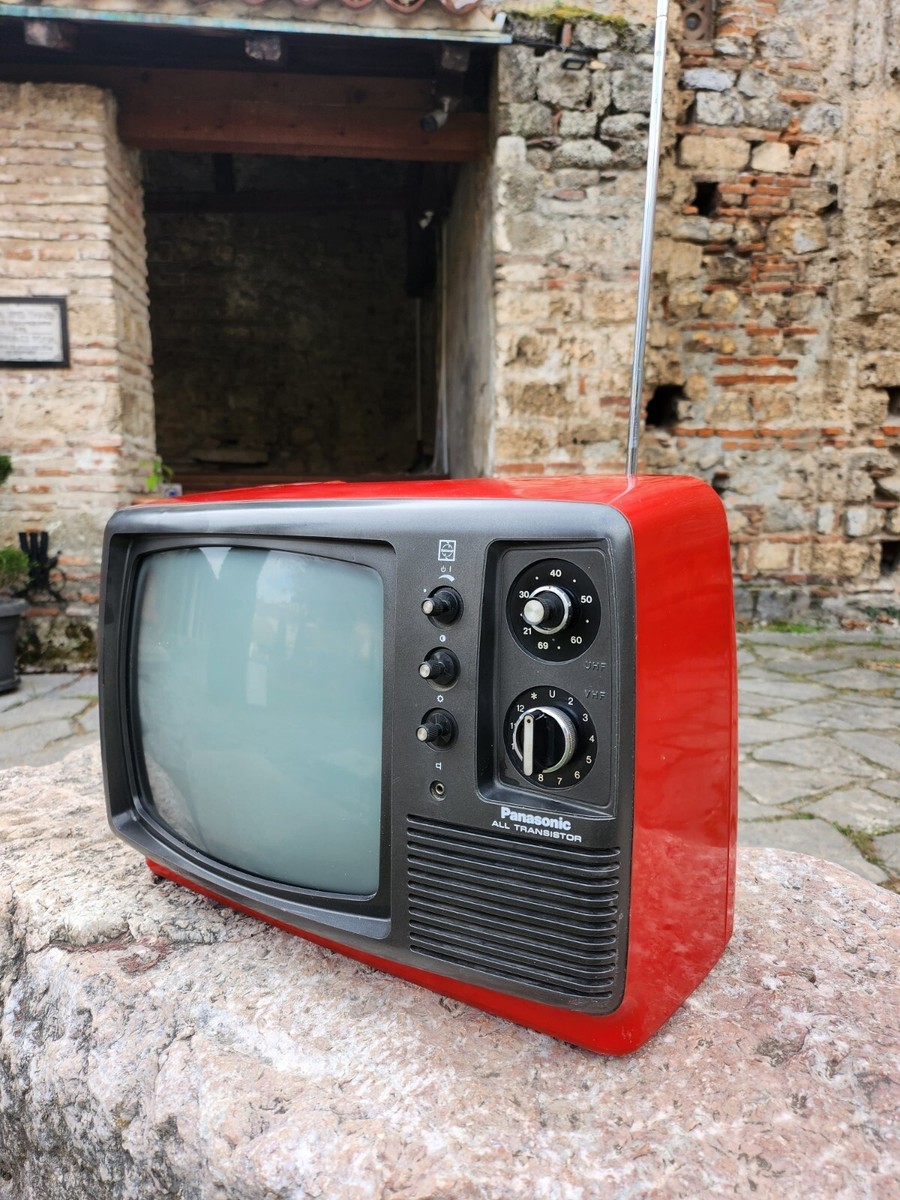 Panasonic TR-602S space age portable TV, Iconic 1976 Panasonic TR-602S space age portable TV, Iconic 1976