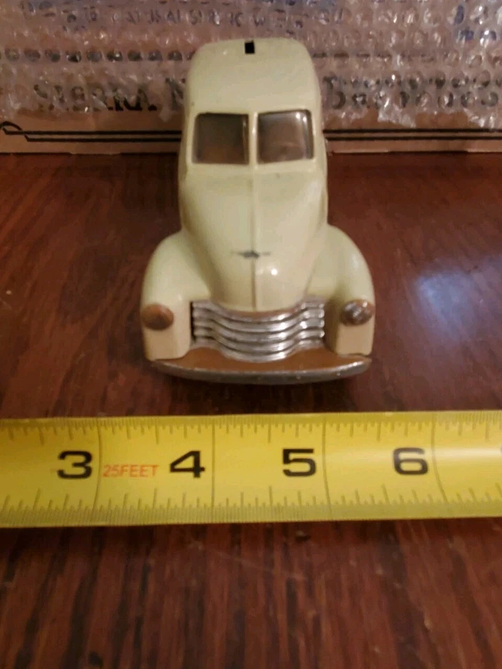 Banco de camión con panel de valor real Ertl de colección Foto 4 de 4