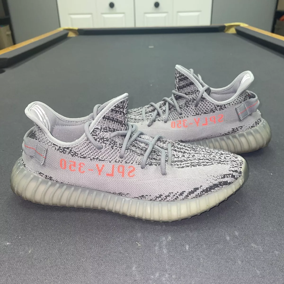 Yeezy beluga deals 2. insole
