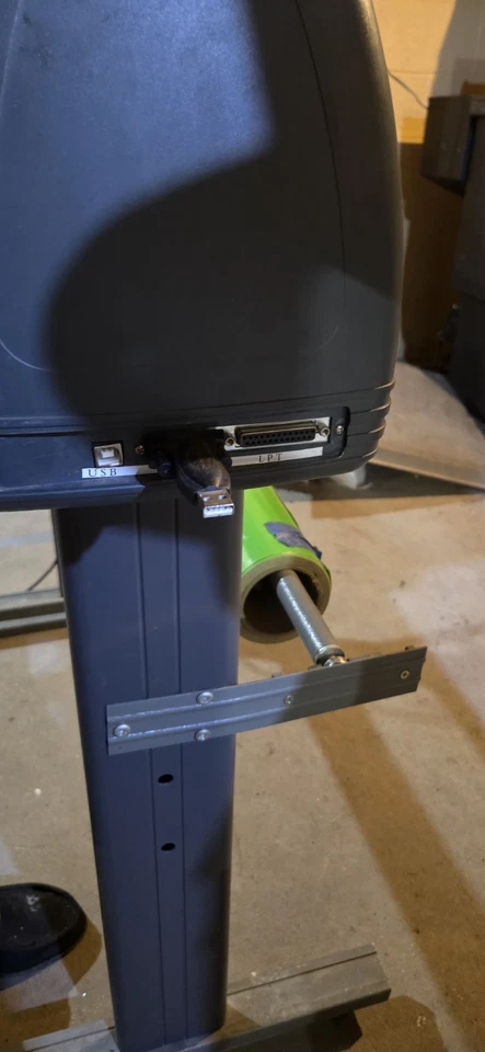 Plotter cortador USCutter 34" com design de corte e software de corte - Imagem 2 de 4