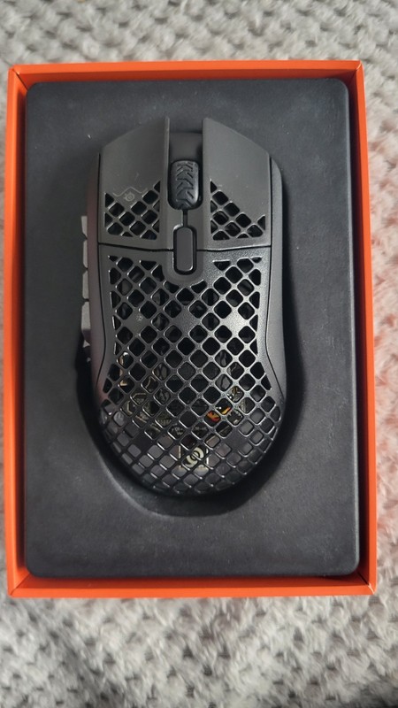 SteelSeries Aerox 9 Wireless Gaming Mouse with Dongle Brand New JUST NO LID!