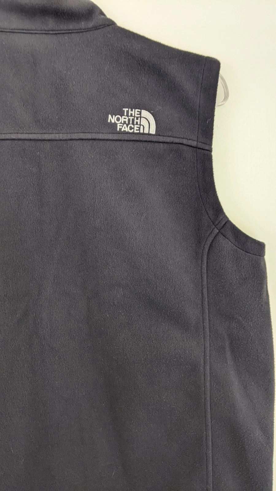 North Face Vest Mens Medium Black Fleece Full Zip Outdoors Hiking Sleeveless