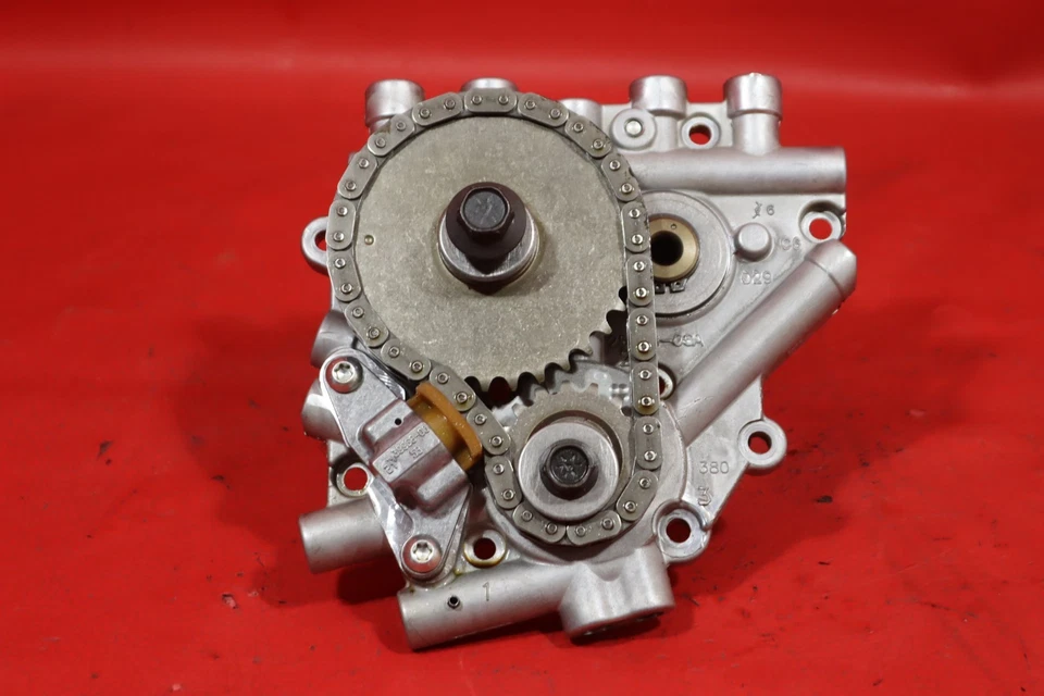 2013 HARLEY-DAVIDSON ELECTRA GLIDE ULTRA LIMITED FLHTK CAM PLATE W/ CAMSHAFTS Foto 2 de 4