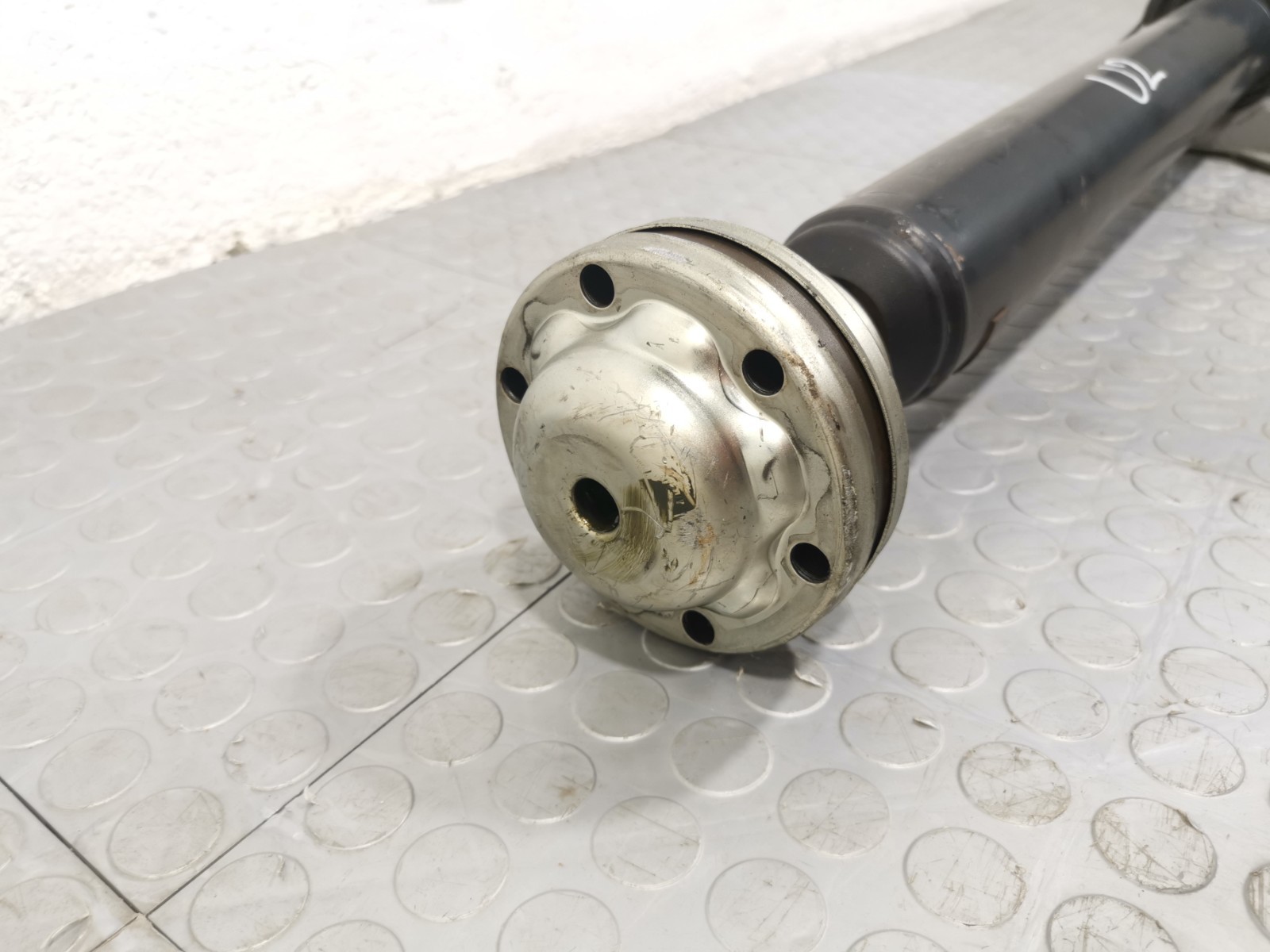 Maserati GranTurismo RWD AUTO 4.7 L 2014 Rear Cardan Propeller Shaft OEM