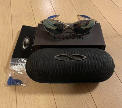 ⭐️本日限定値下げ⭐️OAKLEY X-L JULIET ブルーイリジューム ⭐️本日限定値下げ⭐️OAKLEY X-L JULIET ブルーイリジューム