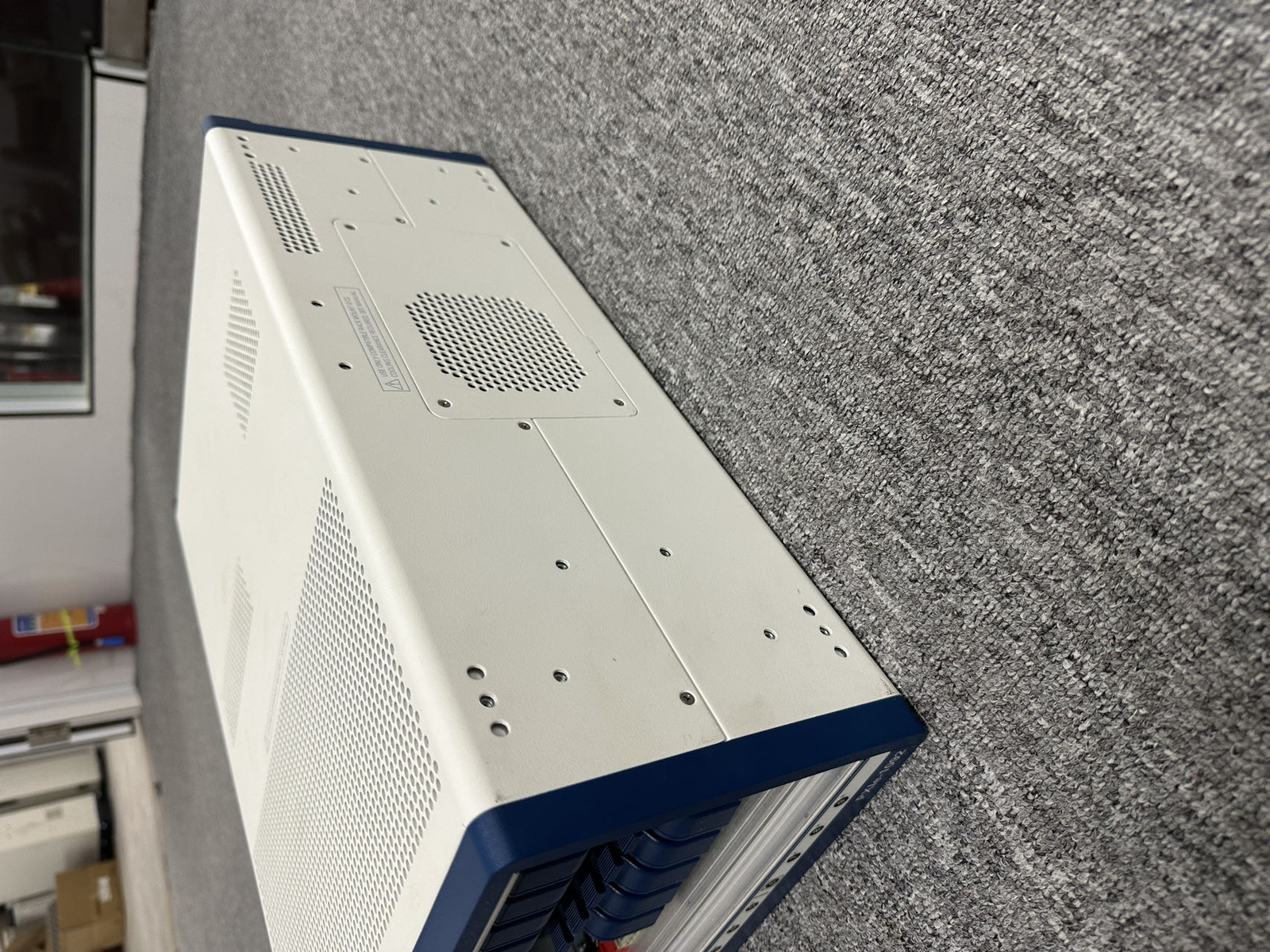 National Instruments PXIE1092 chassis 78478101PXIe, 10 slots up to 24