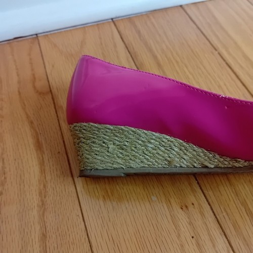 Disney Girls Liv & Maddie Pink Patent Wedge Heel Sandals Bow Party Shoes Size 13 - Picture 10 of 16