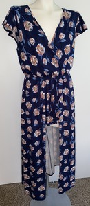 macacao jardineira saia