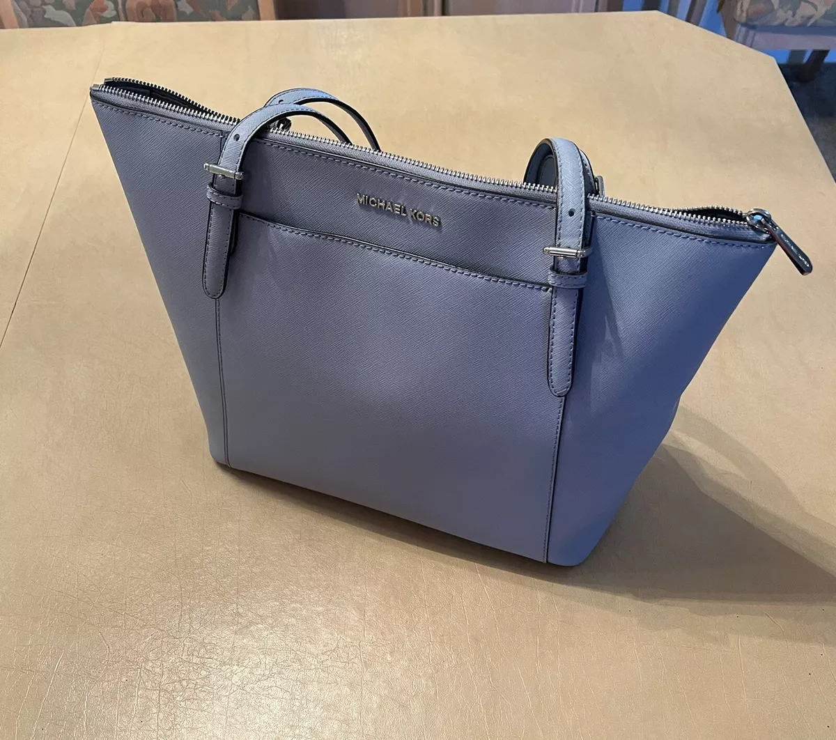 Unboxing Michael Michael Kors Voyager Large Saffiano Leather Top-Zip Tote 