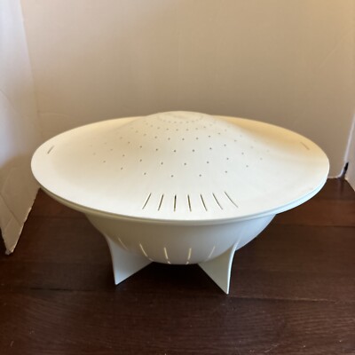 Tupperware Large 13  Double Colander 3 Qt Strainer + Cover 2 Piece White #3105