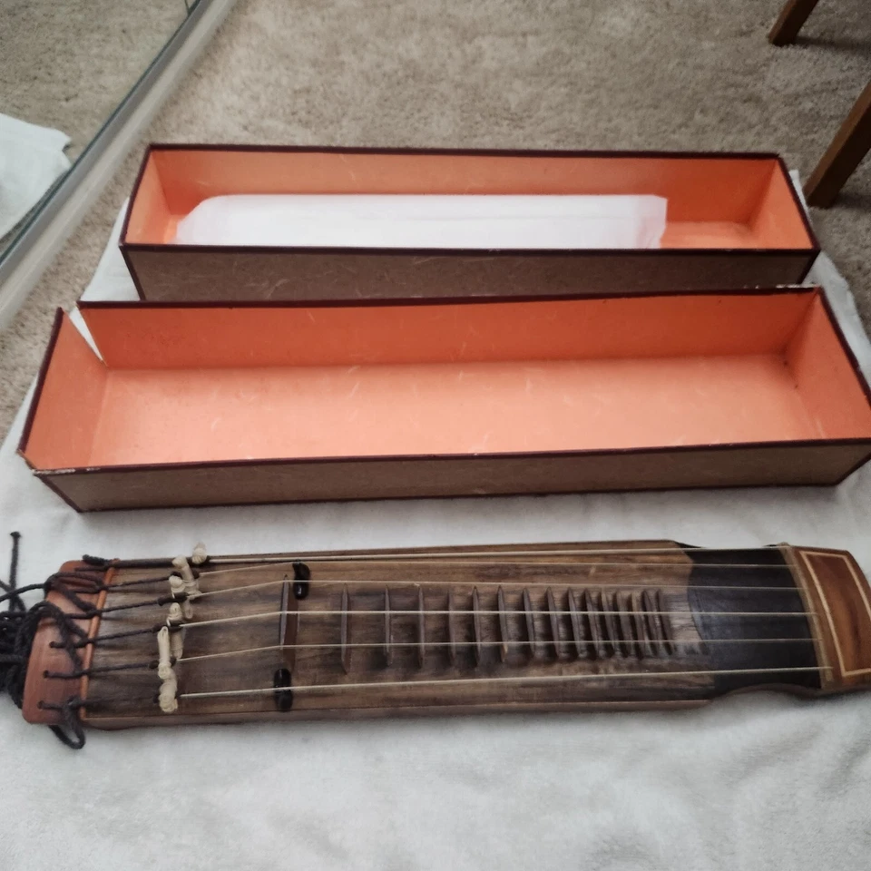 Instrumento musical Geomungo, Komungo, cítara coreana envío gratuito Foto 3 de 3