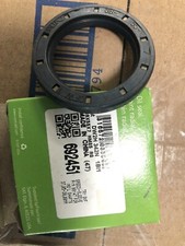 SKF 692451 Oil Seal