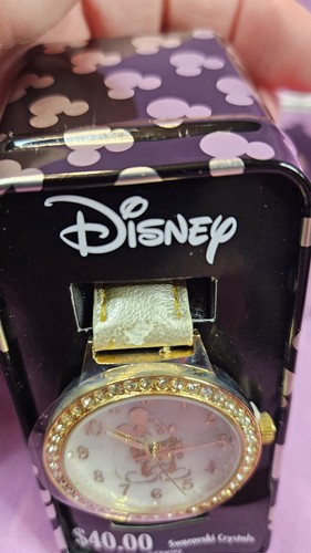 Disney Womens Mickey Mouse Watch, Swarovski Crystals In Original Box FREE SHIP  - Picture 3 of 11